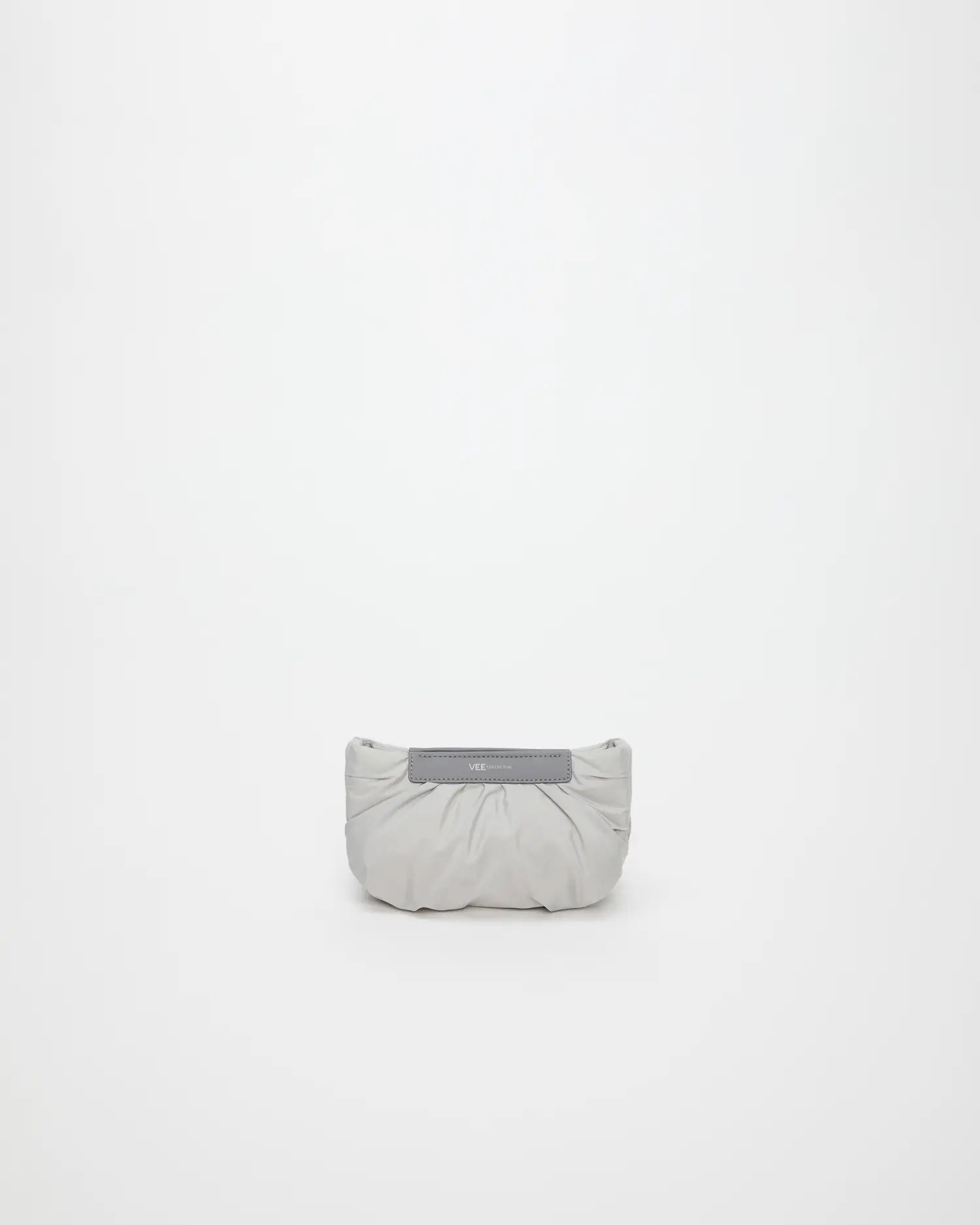 Caba Pochette Cloud by VEE COLLECTIVE