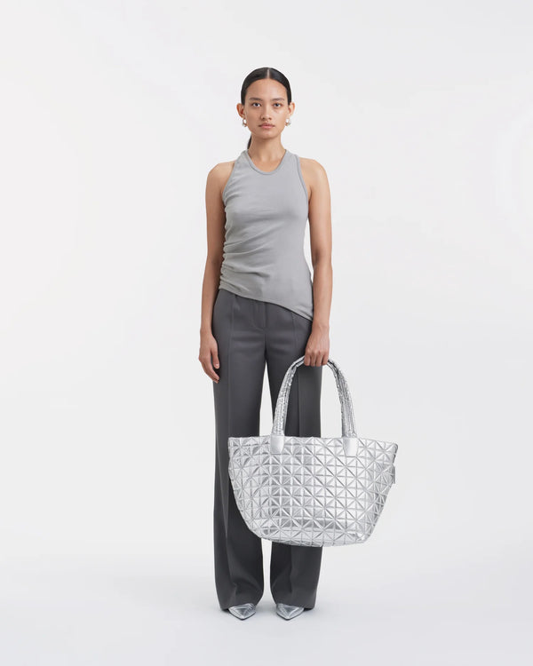 Vee Tote Medium Chrome Metallic
