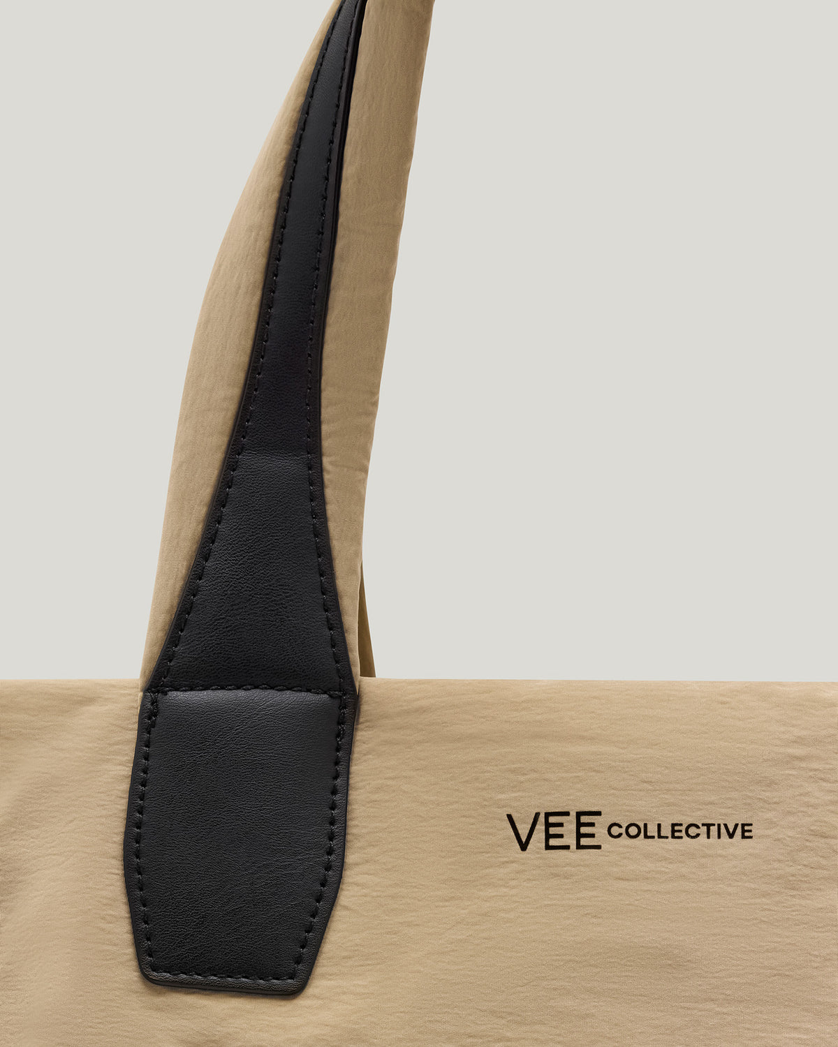 Essence Tote Small Beige Trench