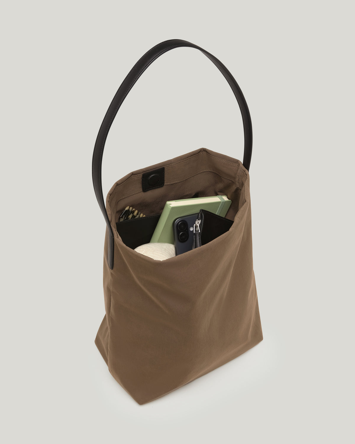 Essence Vertical Tote Mink