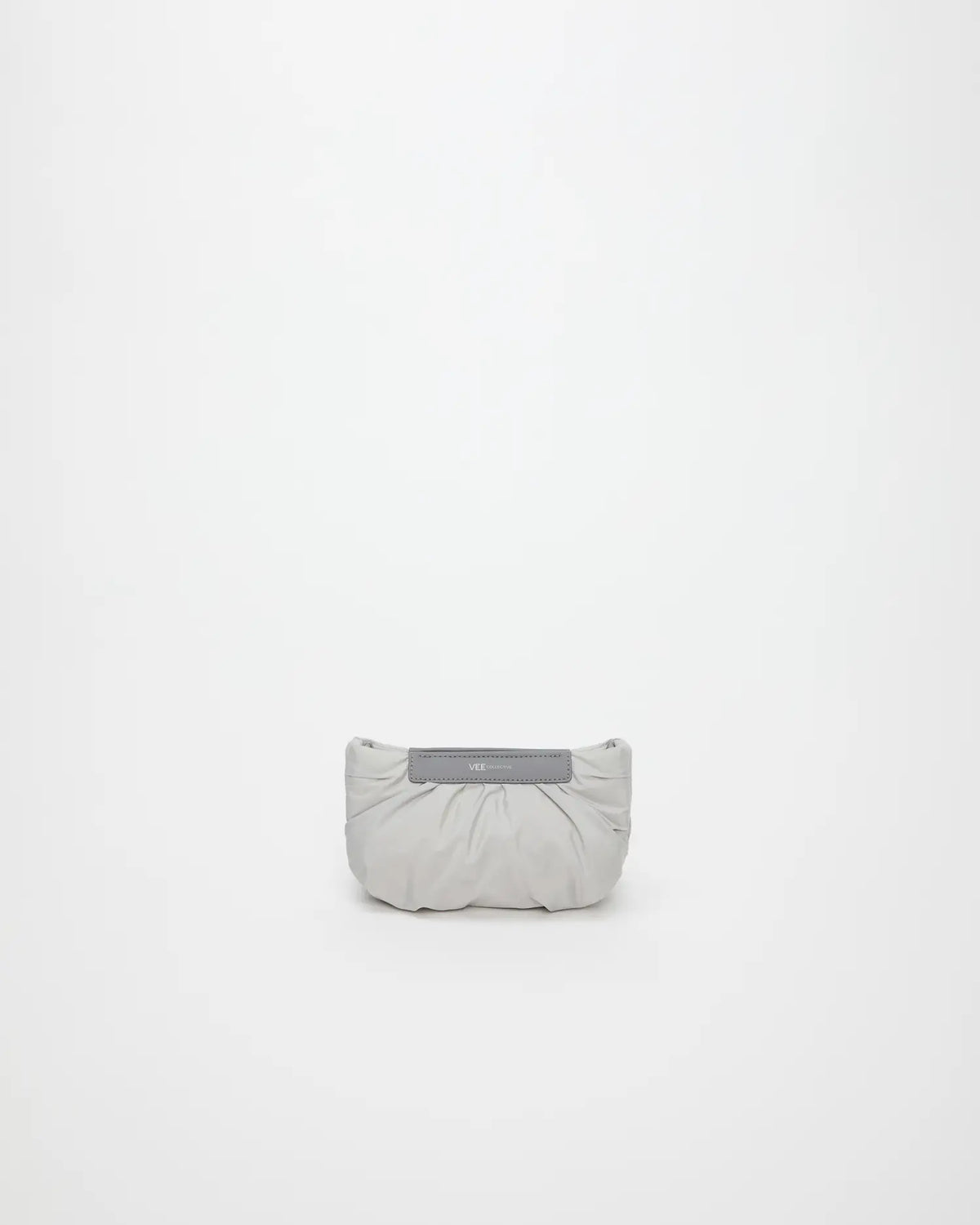 Caba Pochette Cloud by VEE COLLECTIVE