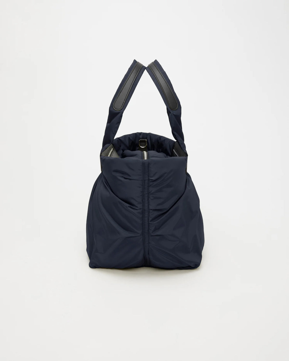 Side view product image of the Caba tote bag Medium in Marine by Vee Collective.