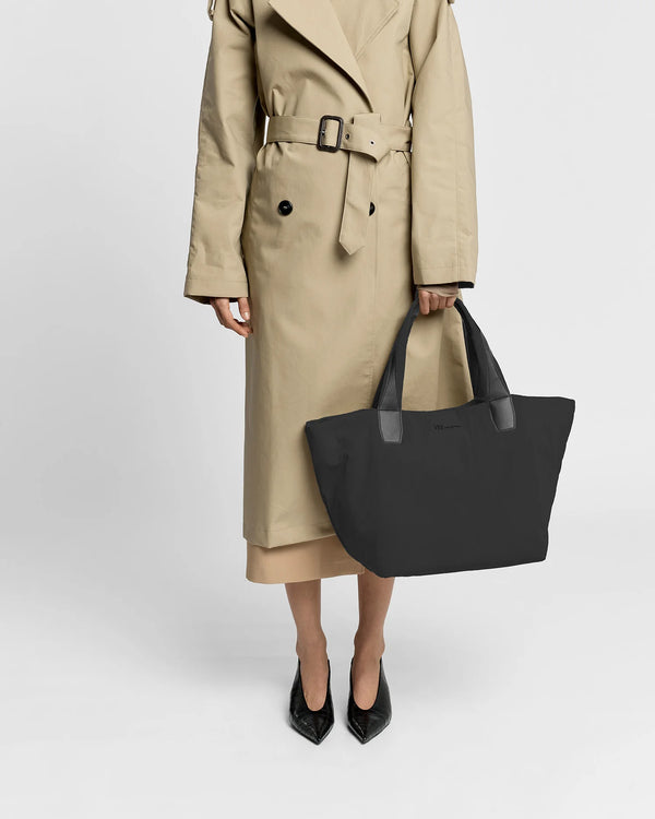 Essence Tote Medium Black Trench