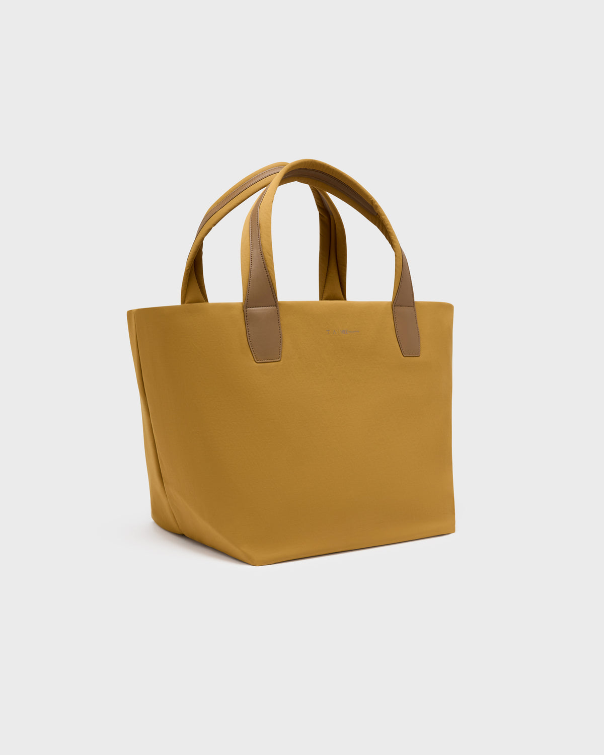VEE x Tracy Anderson Essence Tote
