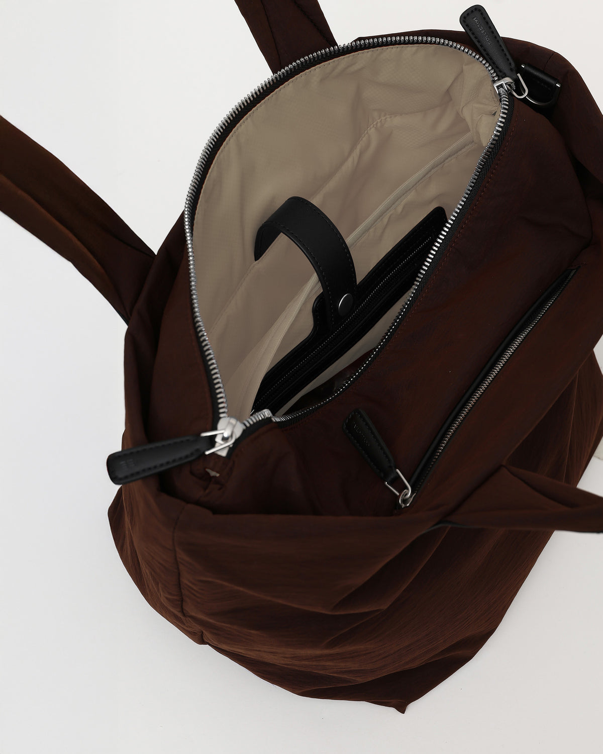 Essence Tote Small Chocolate Trench