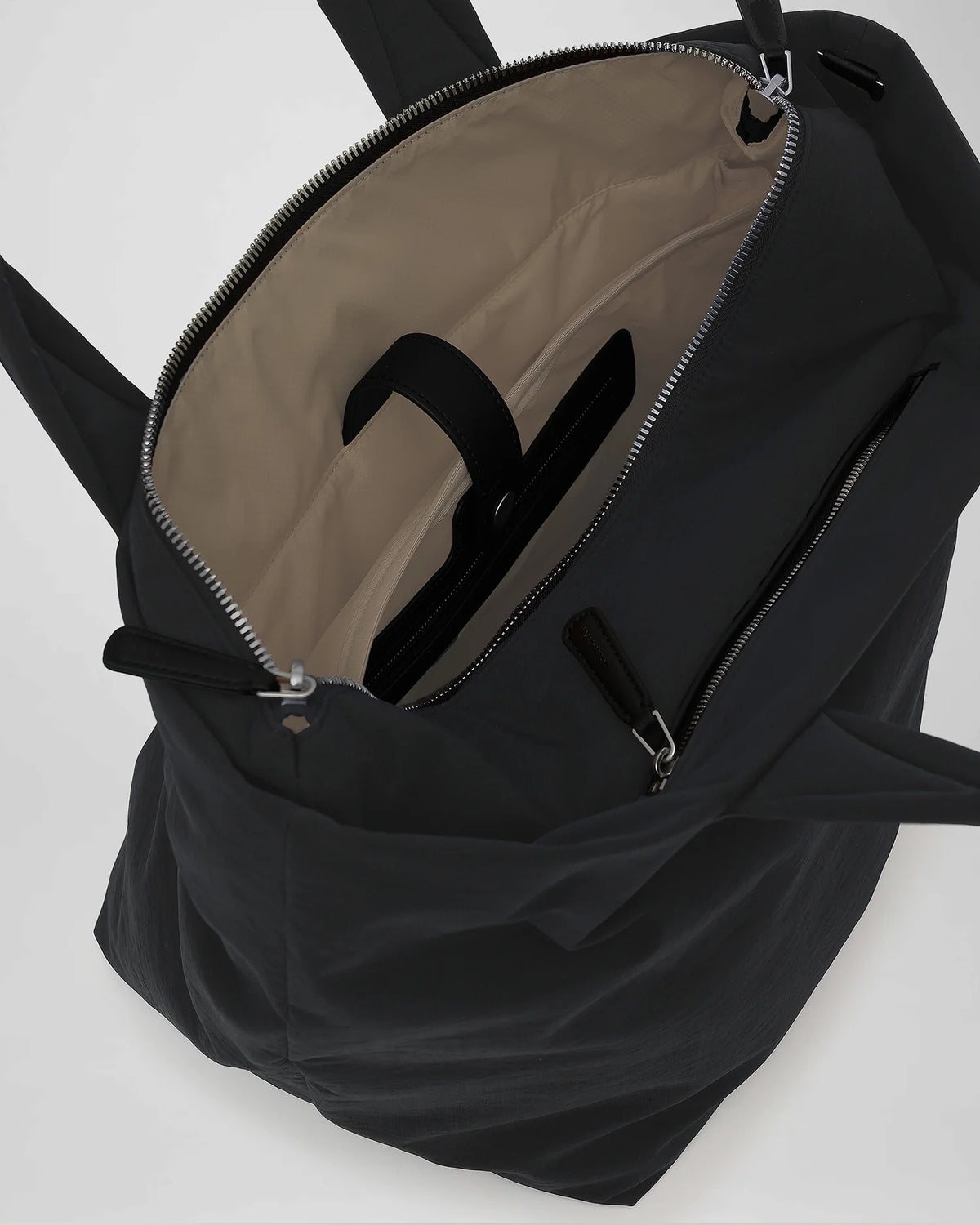 Essence Tote Small Black Trench