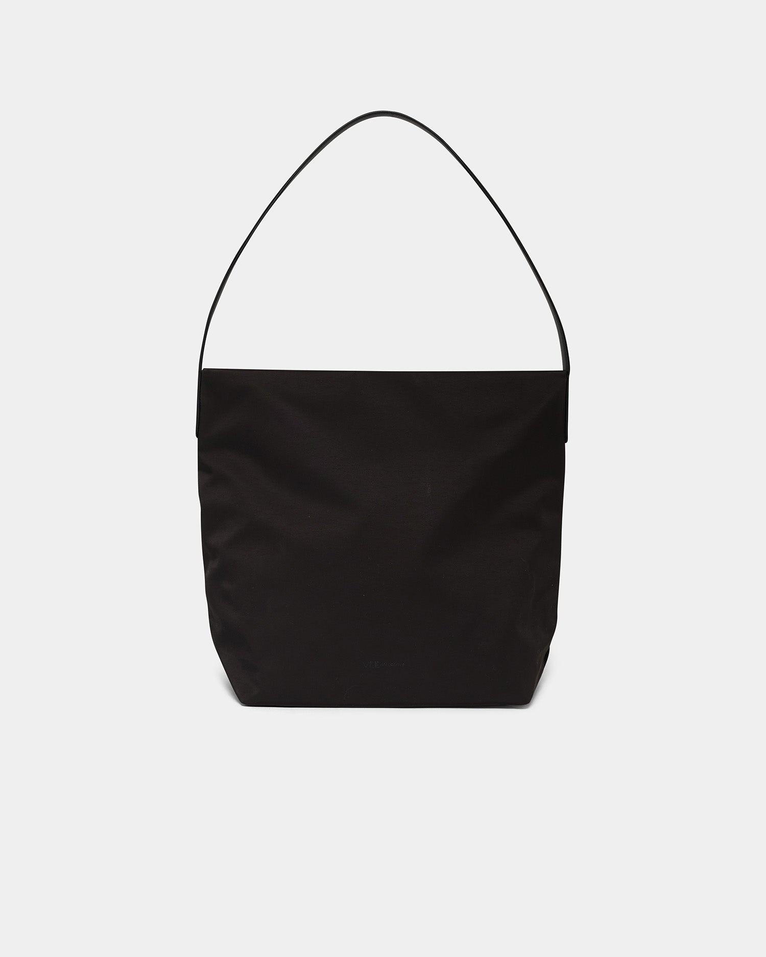 Essence Vertical Tote Black