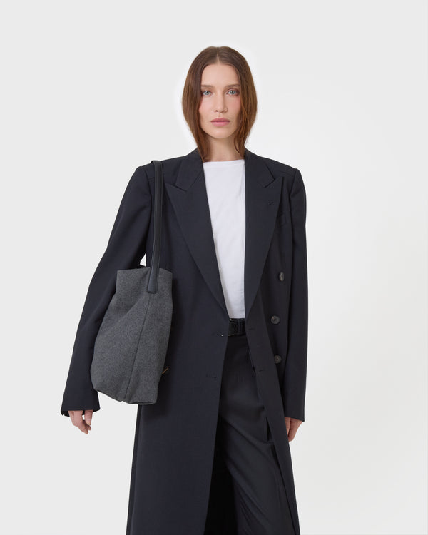 Essence Wool Vertical Tote Charcoal