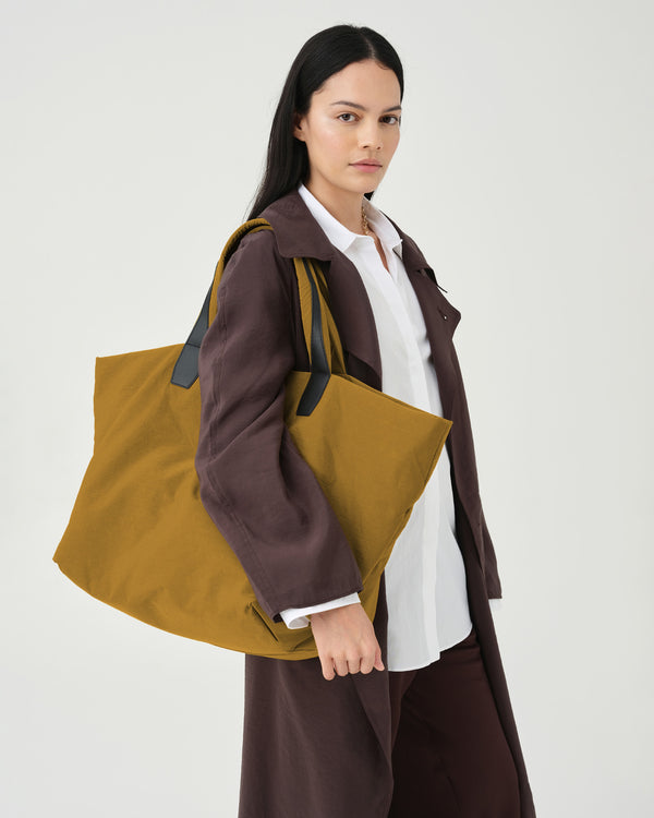 Essence Weekender Honey Mustard Trench