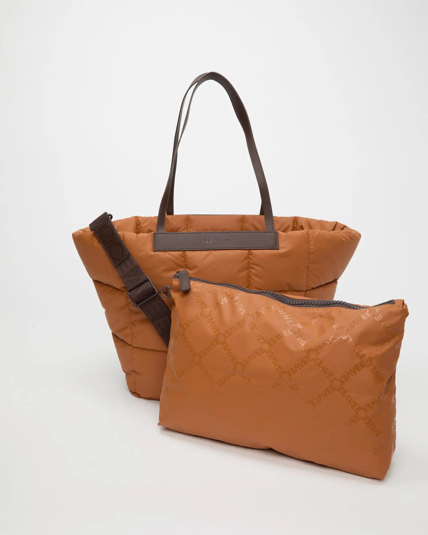 Porter Basque | Cognac Basque Bags | VEE COLLECTIVE