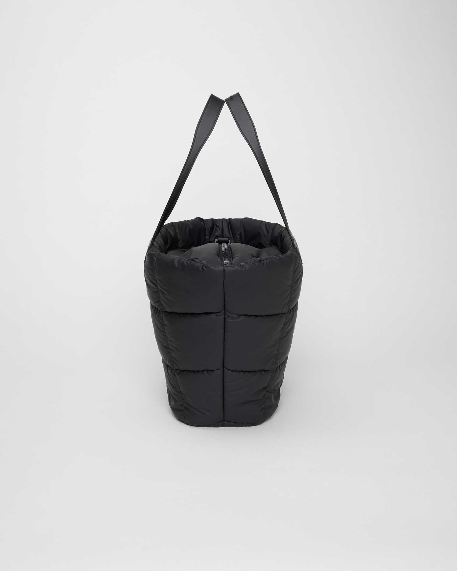 Porter Marché Medium Matt Black | Medium Marché Bags | VEE COLLECTIVE