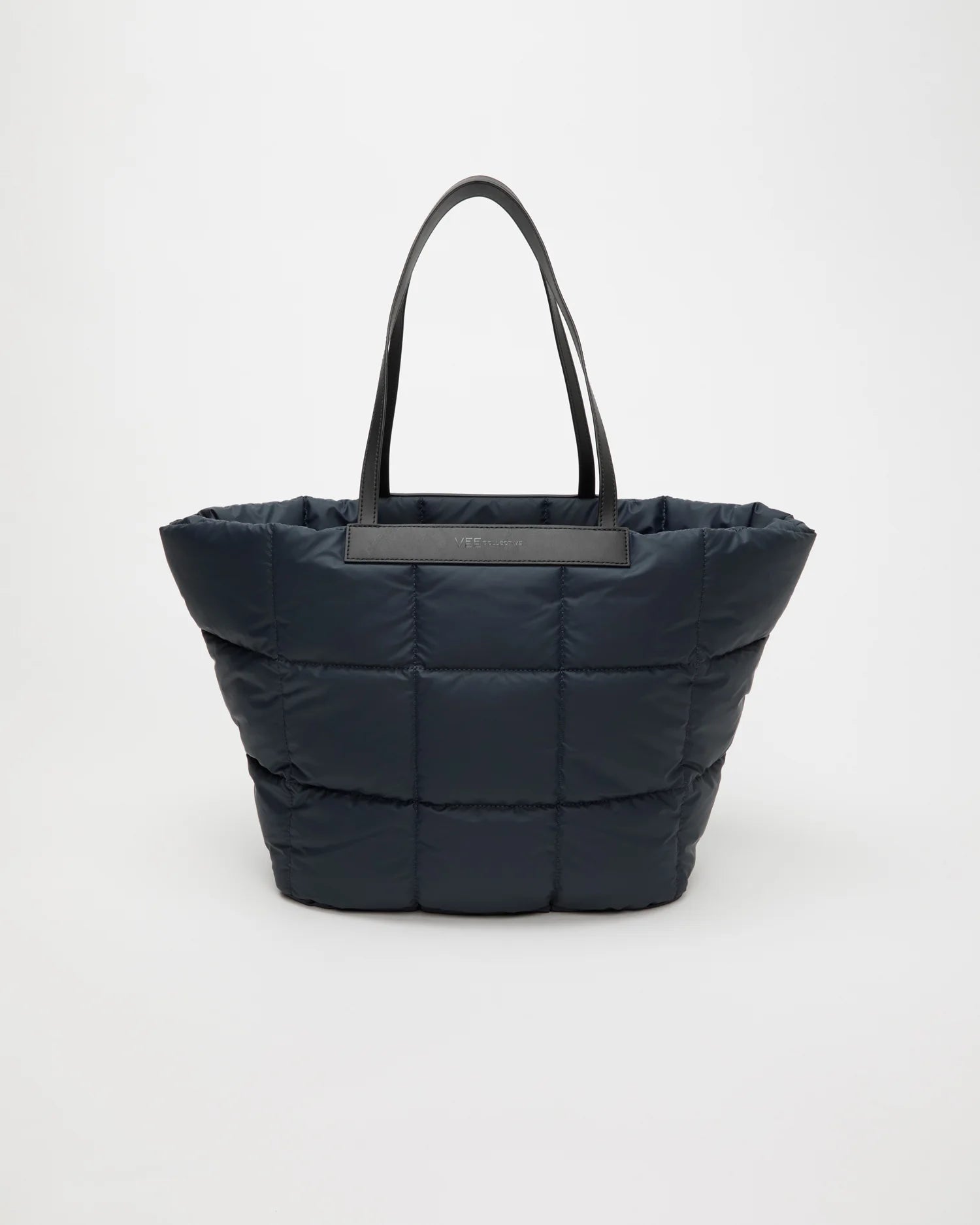 Front Image of the Porter Basque Tote Bag in Dark Navy by Vee Collective.