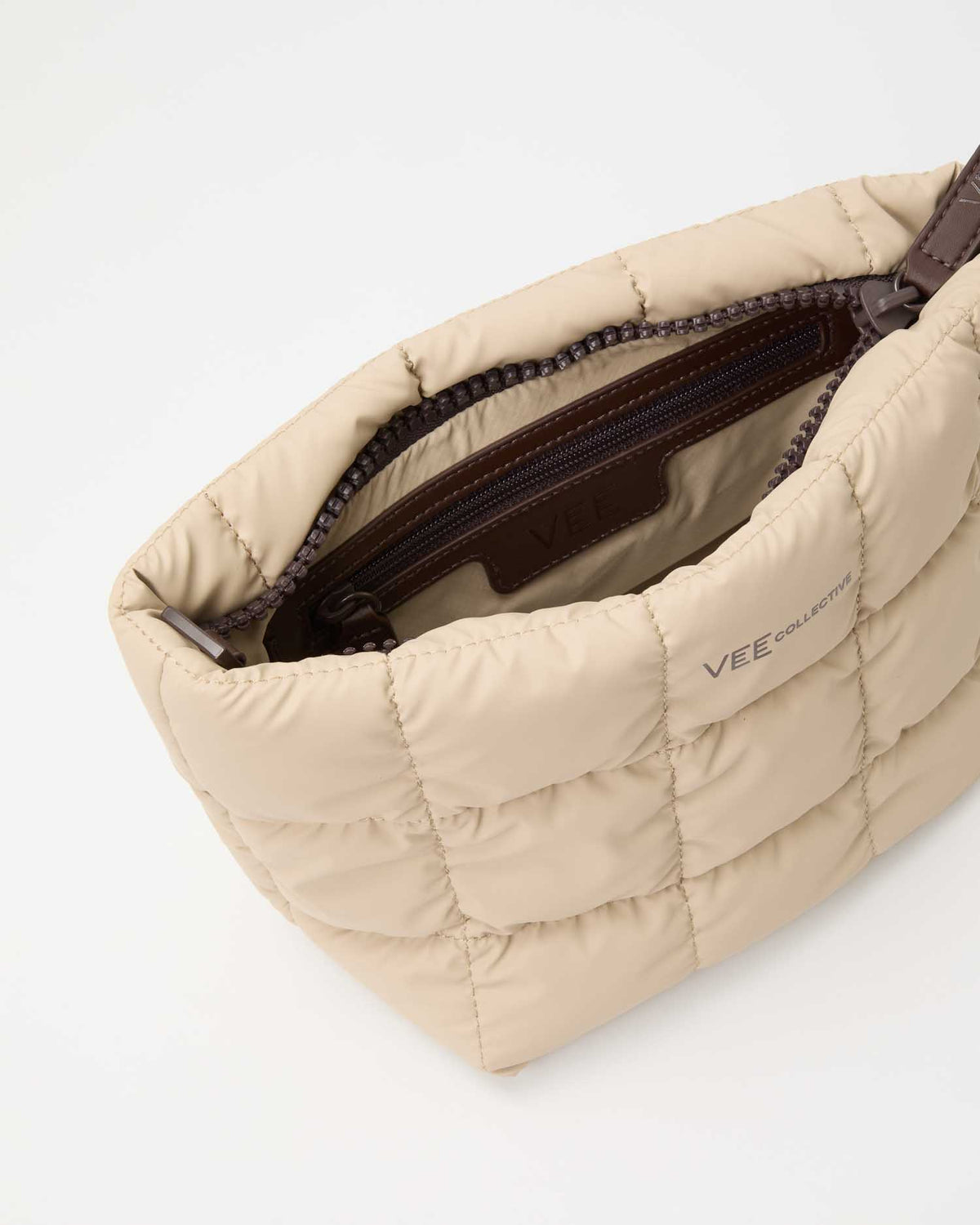 Porter Clutch Sand - VEE COLLECTIVE