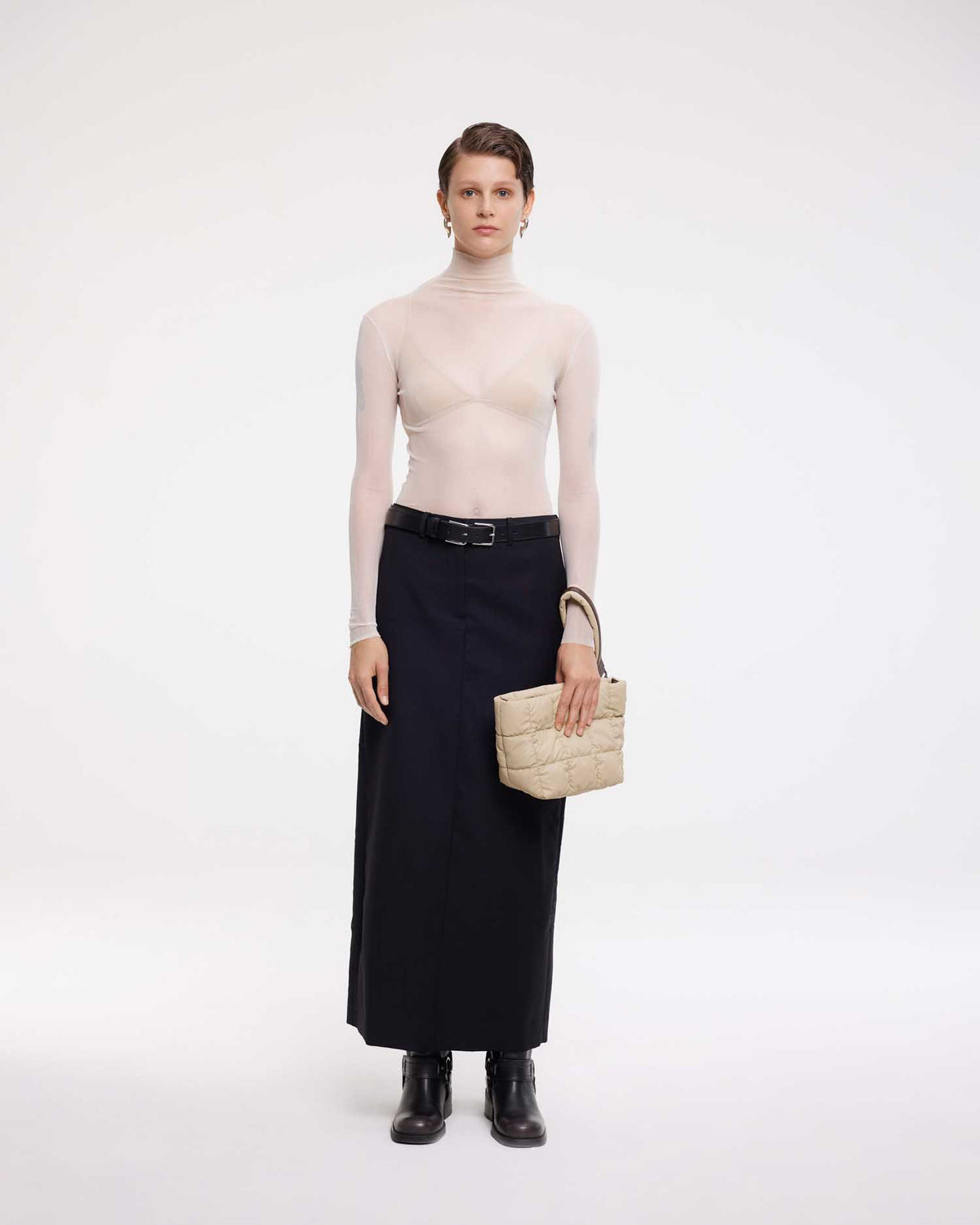 Porter Clutch Sand - VEE COLLECTIVE