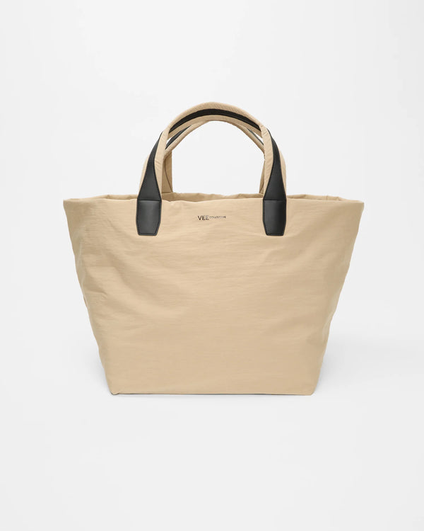 Front Image of the Porter Essence Weekender tote bag in Beige Trench by Vee Collective.
