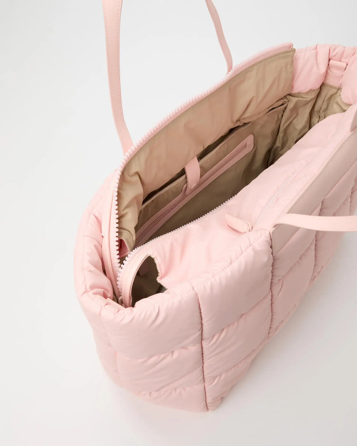 Porter Marché Large Seashell Pink by VEE COLLECTIVE