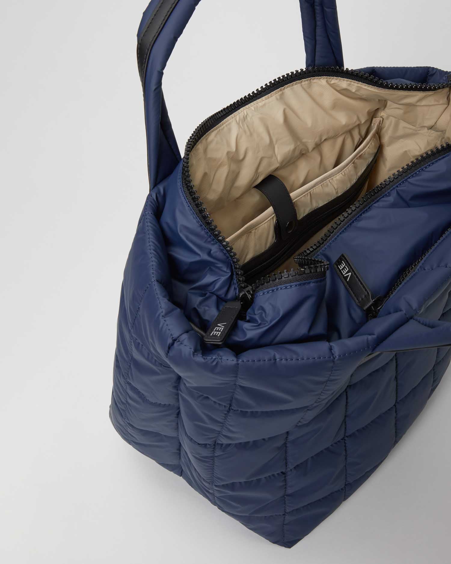 Porter Tote Medium | Deep Sea Medium Tote Bags | VEE COLLECTIVE