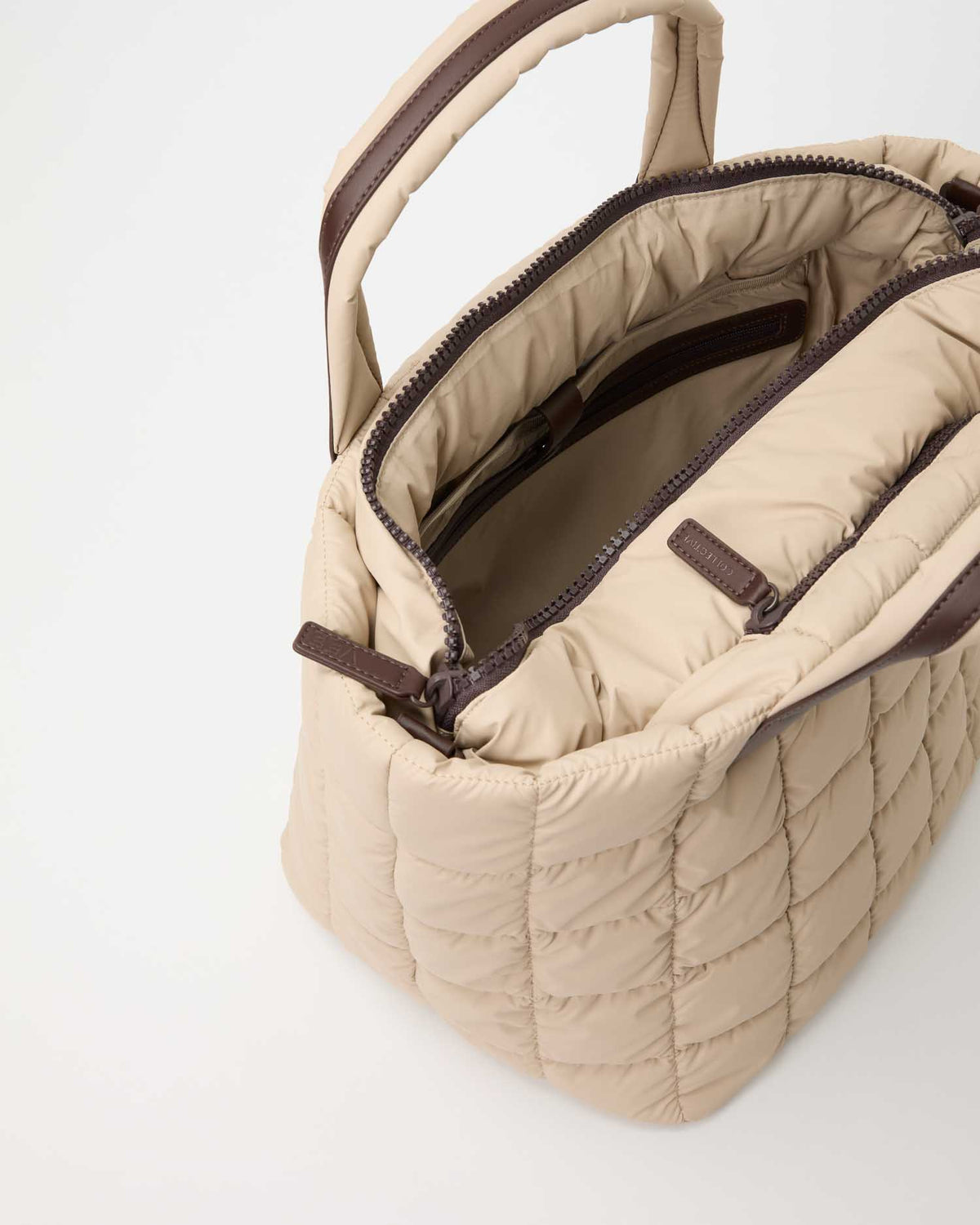 Porter Tote Medium Sand - VEE COLLECTIVE