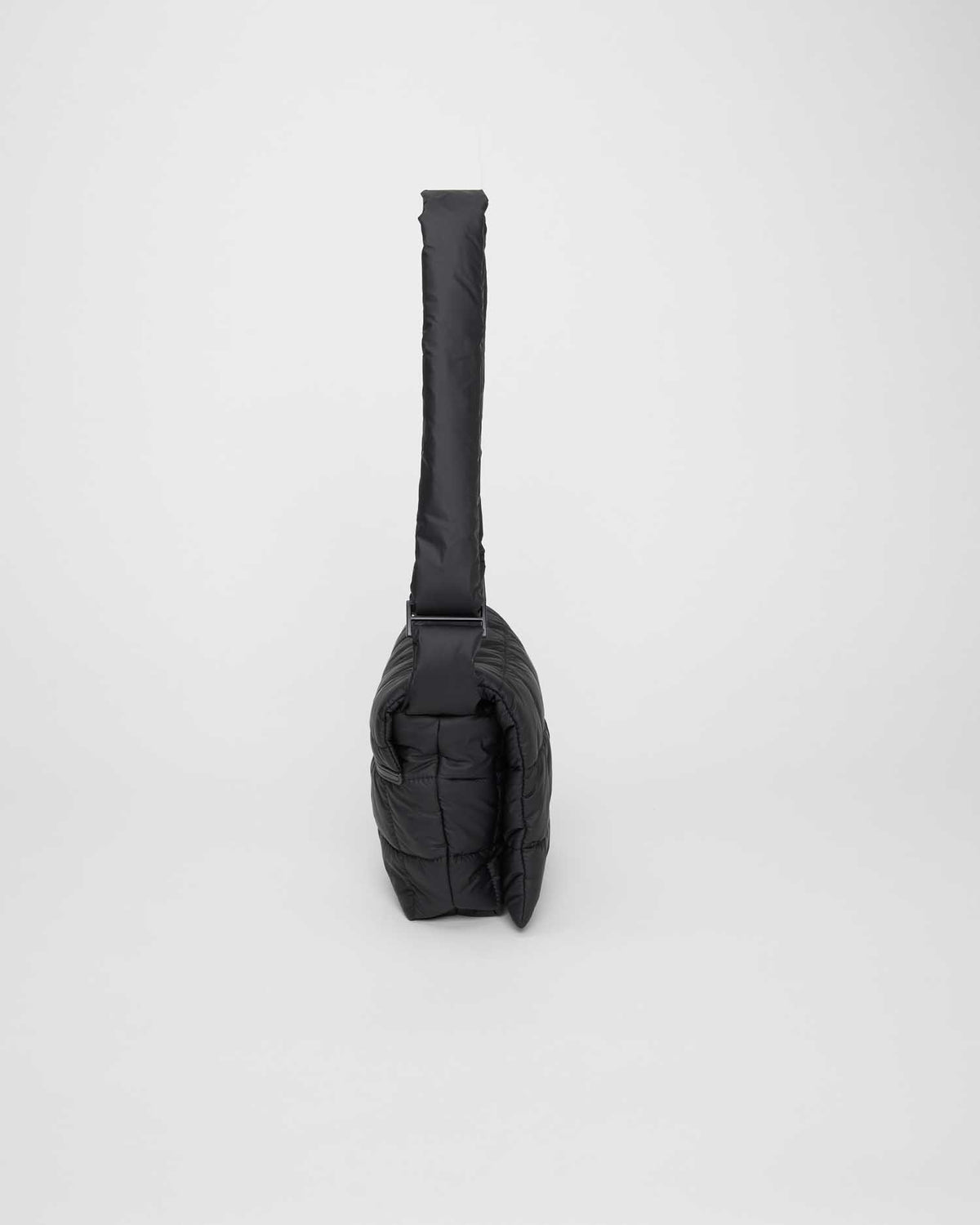 Porter Messenger Matt Black - VEE COLLECTIVE