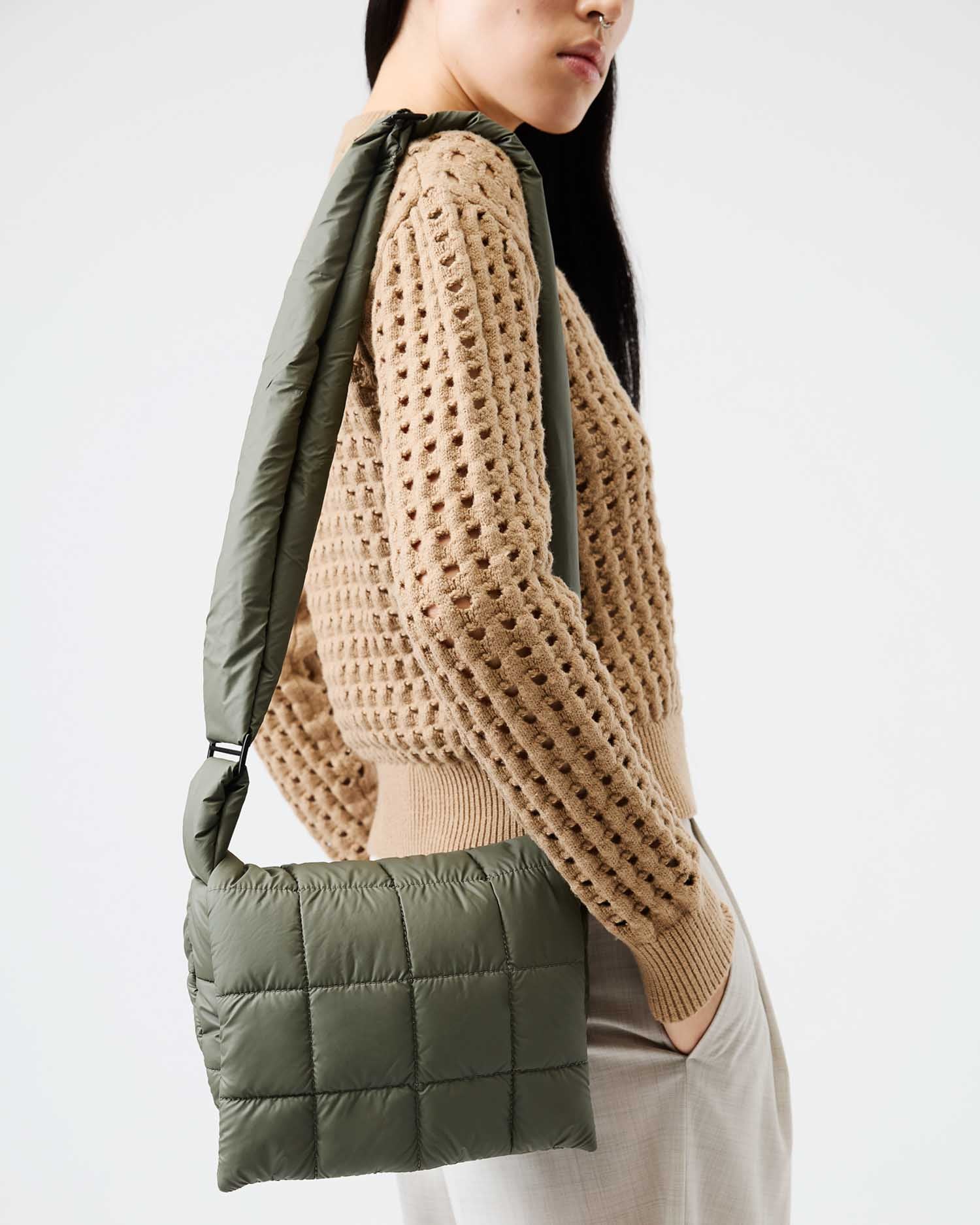 Porter Messenger | Moss Messenger Bags | VEE COLLECTIVE