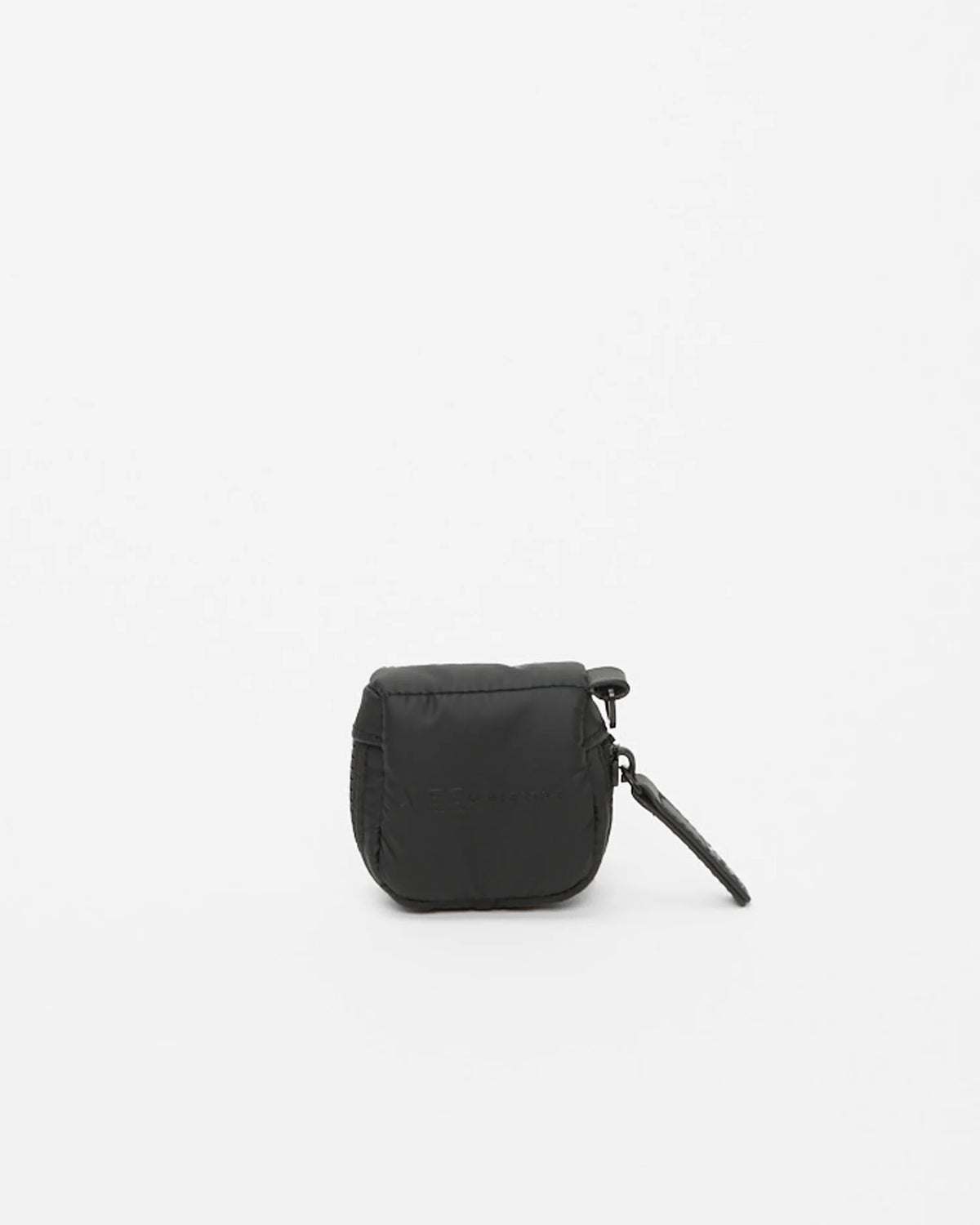 Product photo showing the Porter Pods Case in matt black from the back.