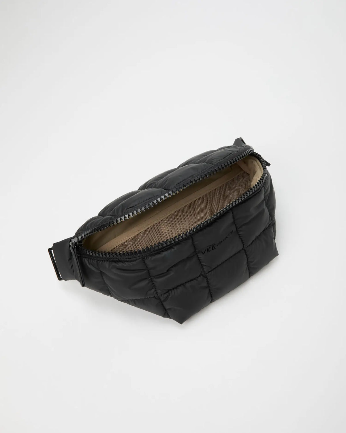 Porter Sling | Matt Black Sling Bags | VEE COLLECTIVE Porter Sling | Matt Black Sling Bags | VEE COLLECTIVE