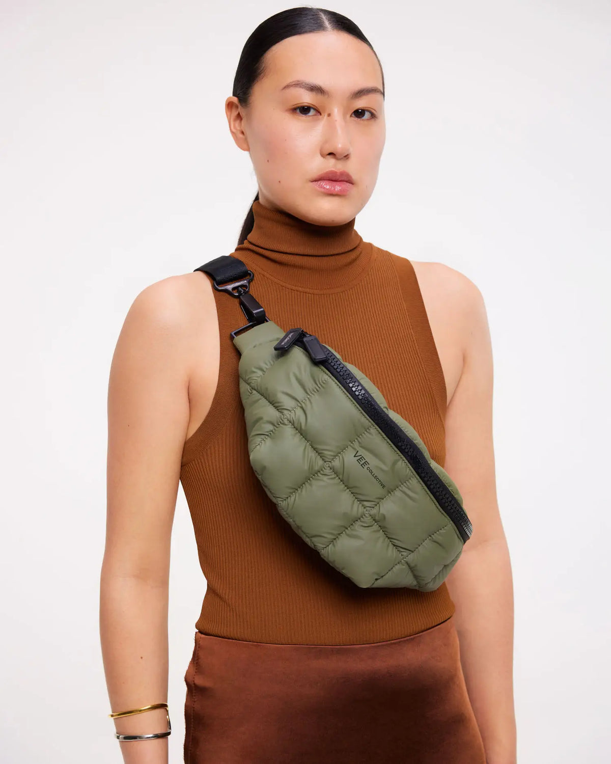 Porter Sling Moss - VEE COLLECTIVE