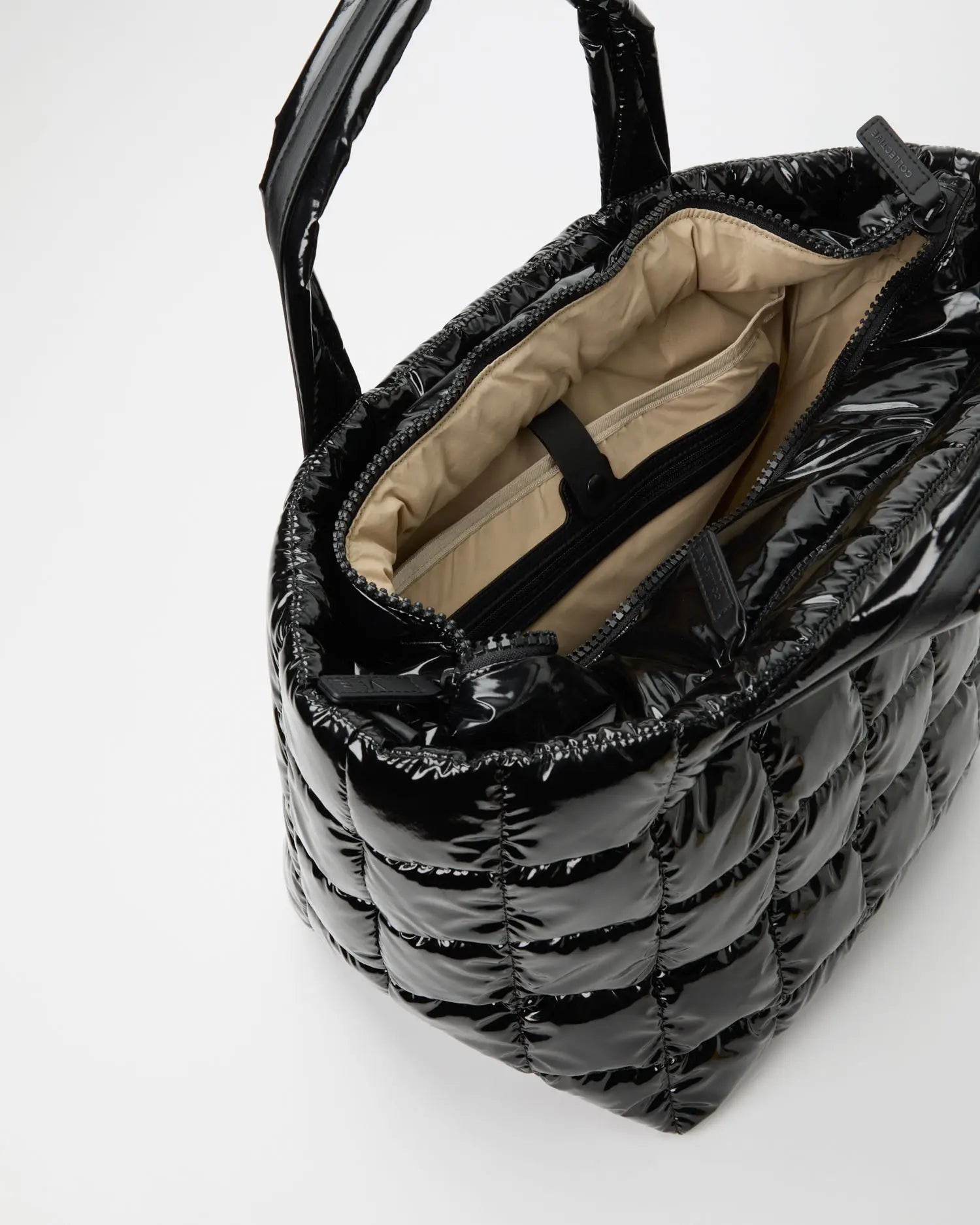 Handbags: New Arrivals | Official Shop | VEE COLLECTIVE Handbags: New Arrivals | Official Shop | VEE COLLECTIVE