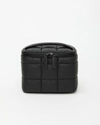 Product photo of the Porter Vanity Case in matt black, shown from the front.