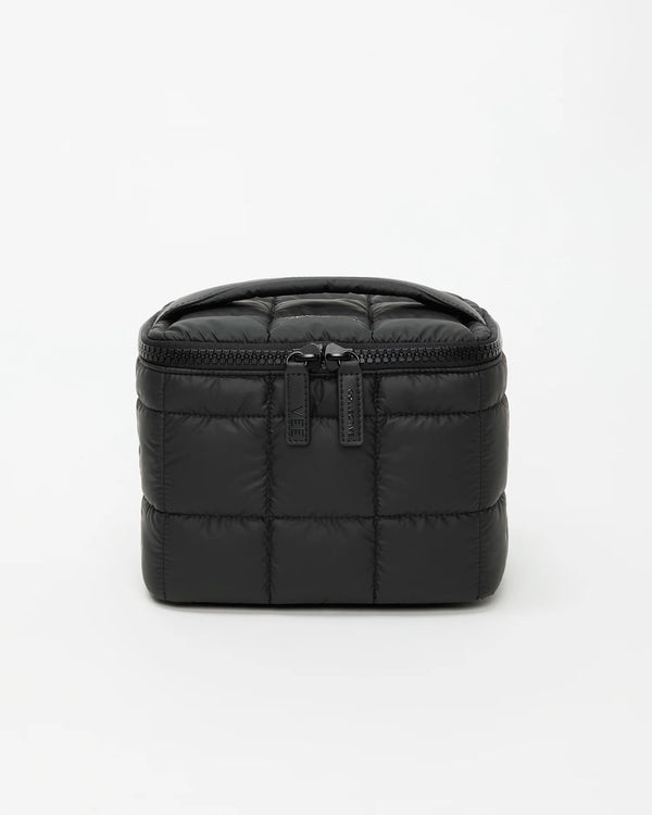 Product photo of the Porter Vanity Case in matt black, shown from the front.