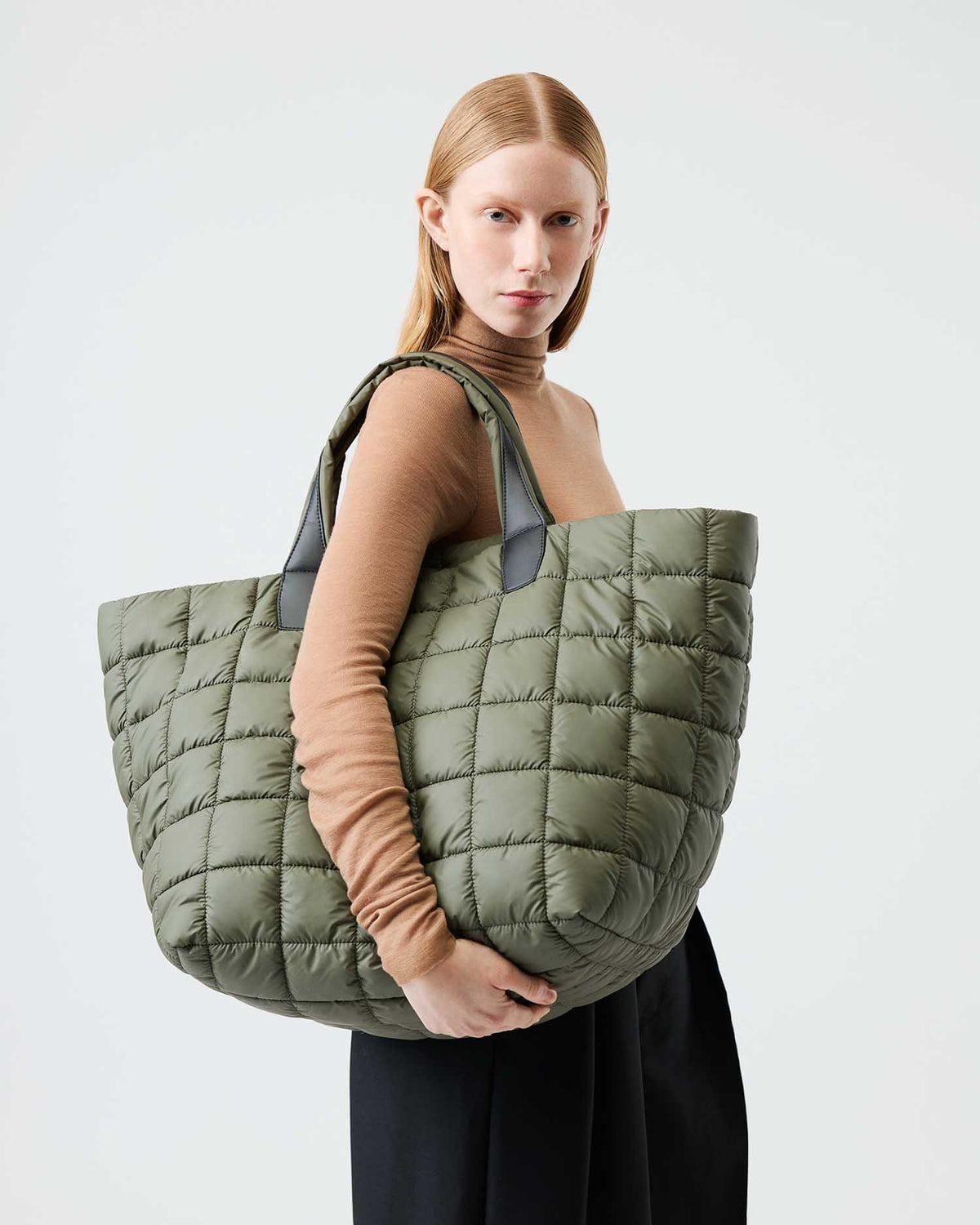 Porter Weekender Moss - VEE COLLECTIVE