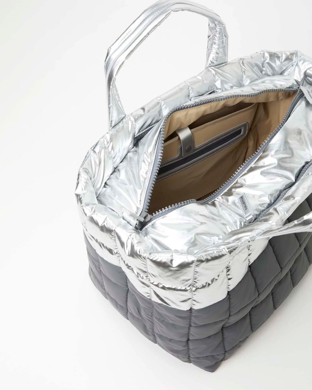 Porter Weekender Silver Grey by VEE COLLECTIVE