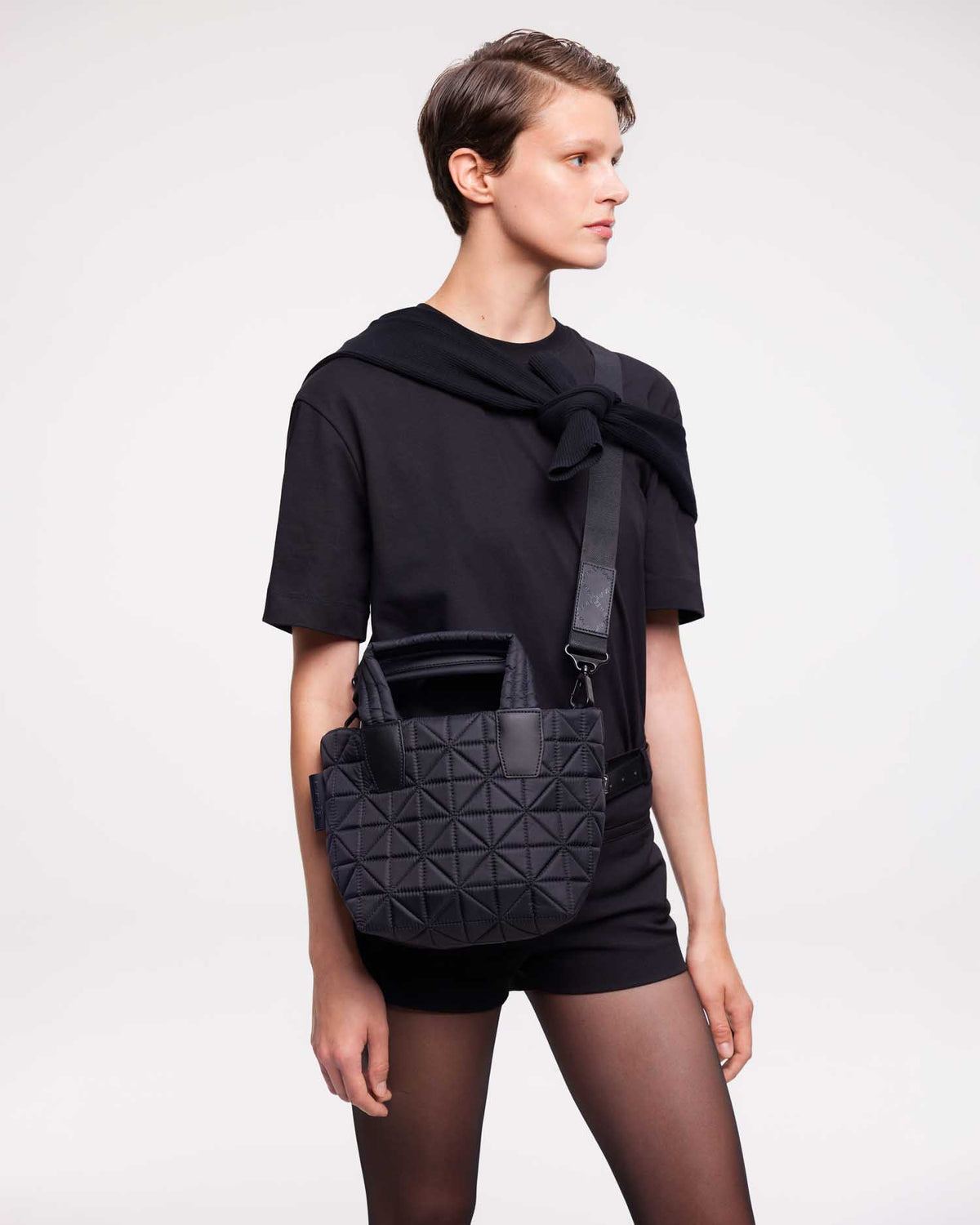 Vee Tote Mini Black - VEE COLLECTIVE