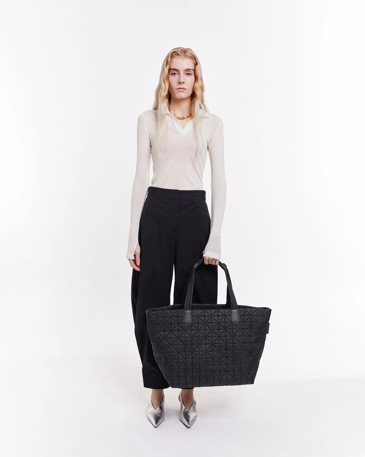 Vee Weekender Black - VEE COLLECTIVE