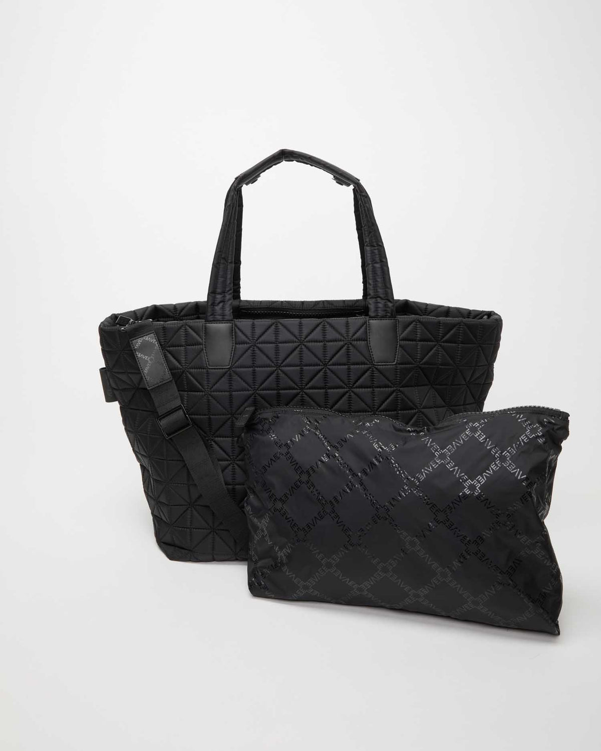 Vee Weekender Black - VEE COLLECTIVE