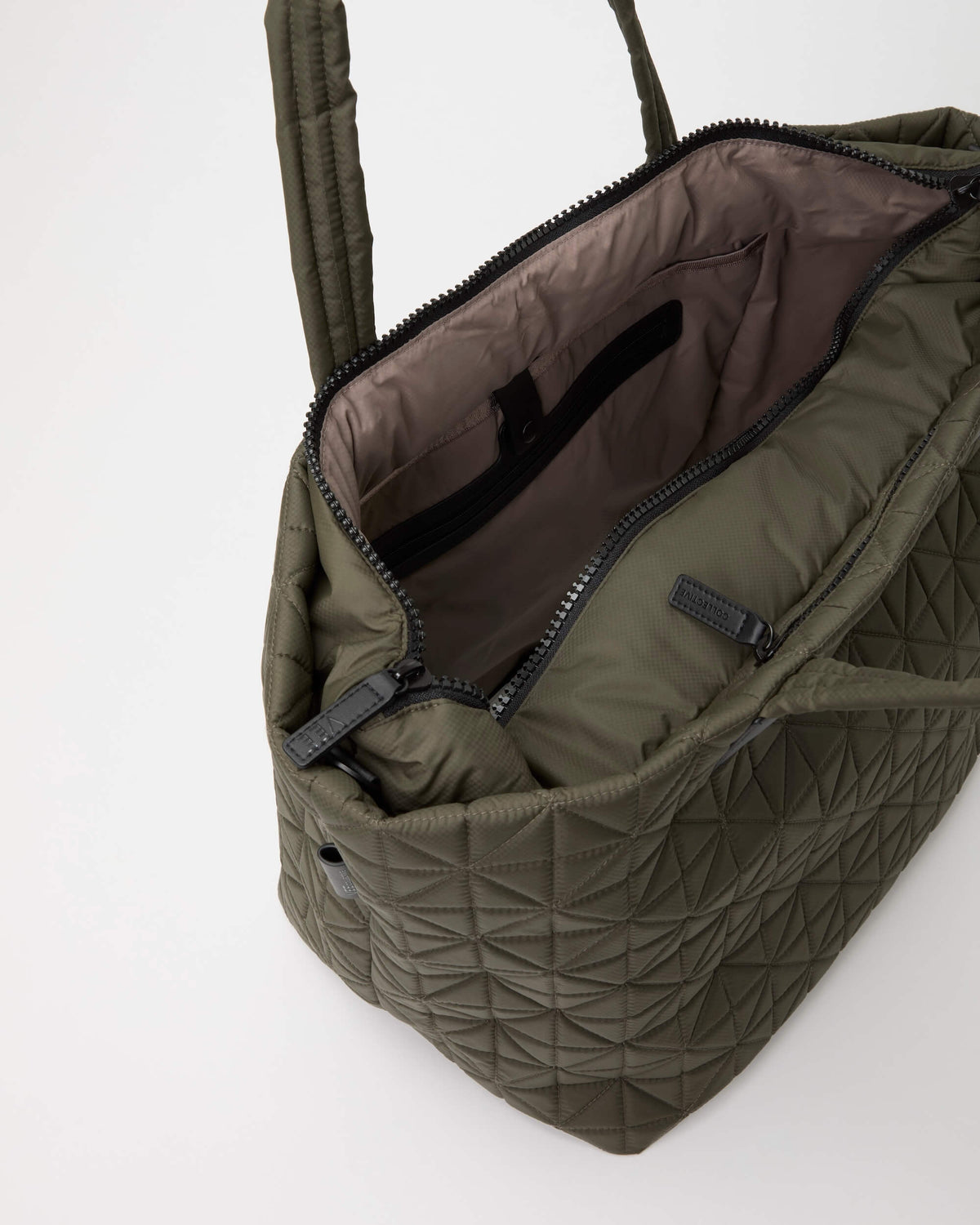Vee Weekender Olive - VEE COLLECTIVE