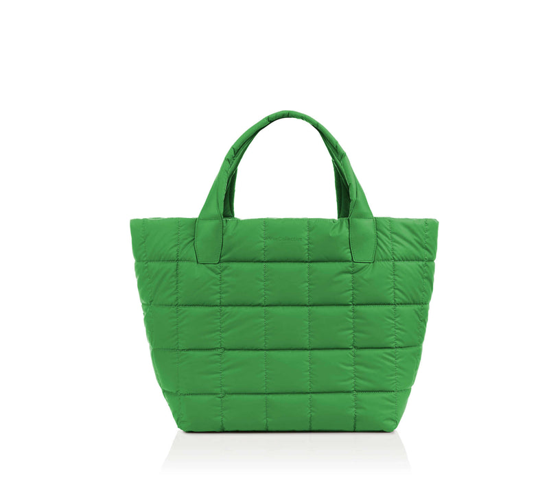medium / apple
